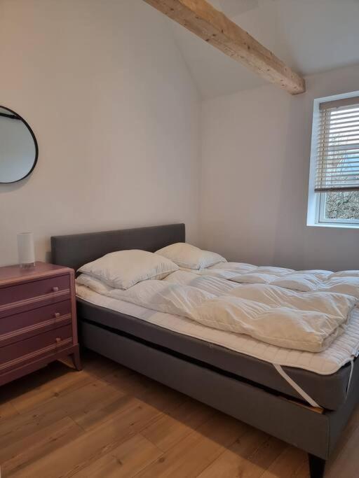 Hyggeligt Lille Byhus Lige Mellem Havnen Og Bytorv Ringkøbing Esterno foto